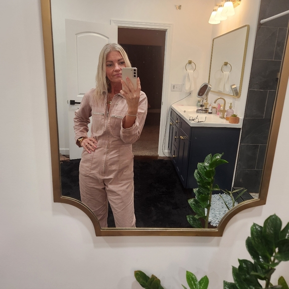 Meet your Posher, Lori - Picture 6 of 15